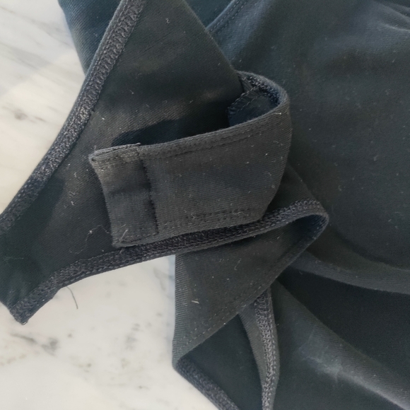 Zara - Elegant Black One-Shoulder Bodysuit - Picture 5 of 5